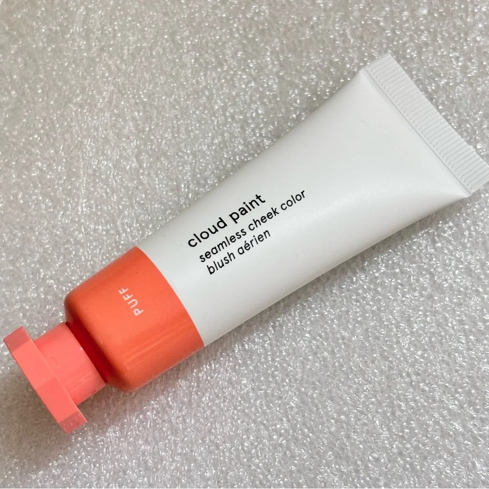 💝NEW GLOSSIER Cloud Paint Blush PUFF💝
